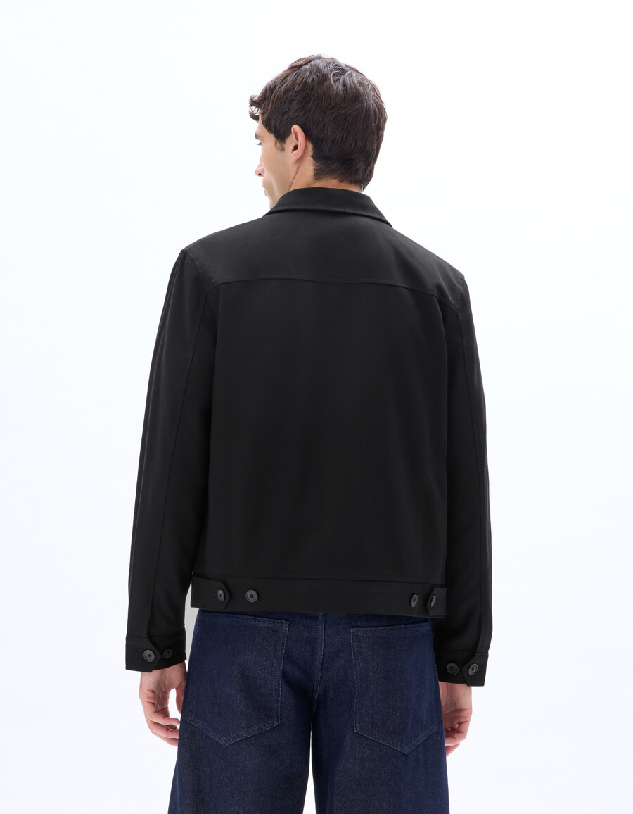 chaqueta con cuello de camisa y cremallera