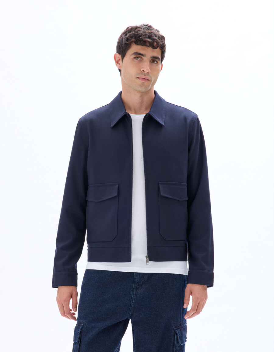 chaqueta con cuello de camisa y cremallera