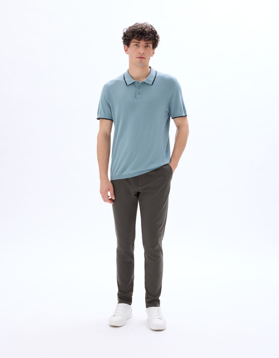 pantalones chinos de punto ajustado