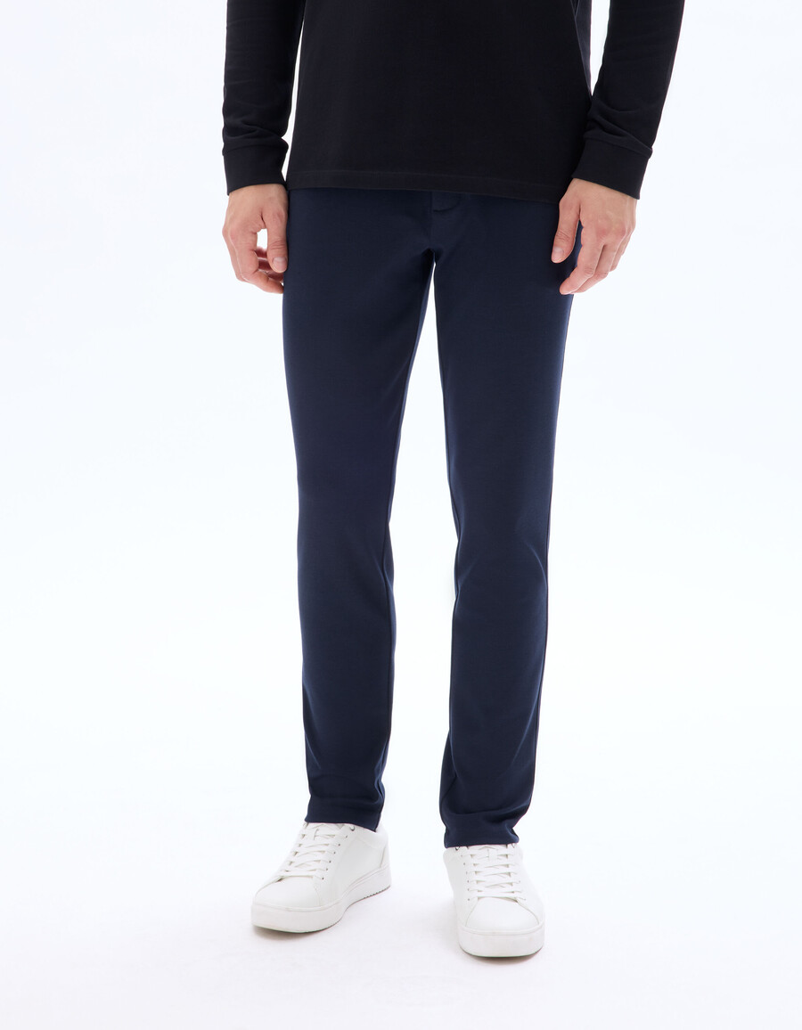 pantalones chinos de punto ajustado