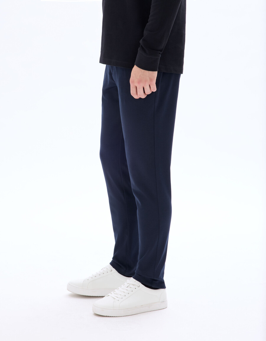 pantalones chinos de punto ajustado