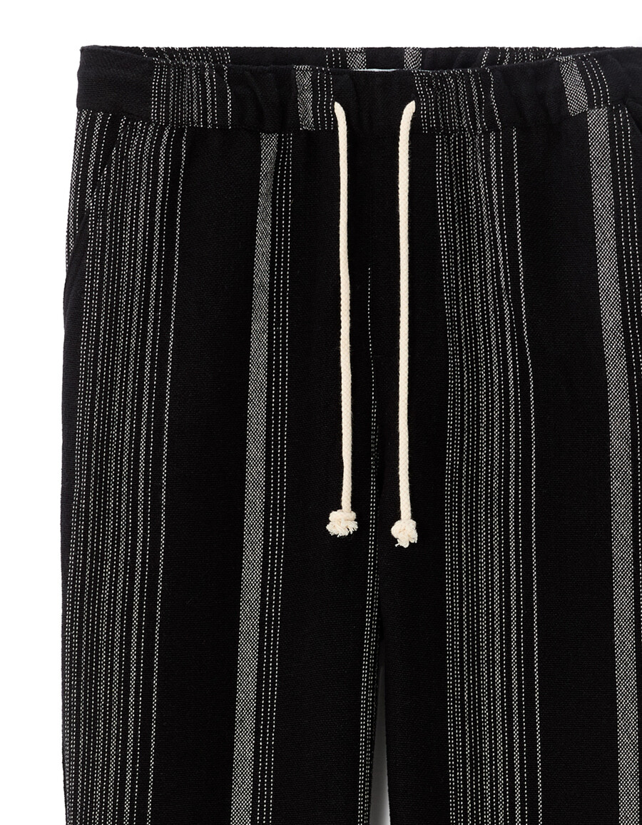 pantalones rectos de rayas texturizadas