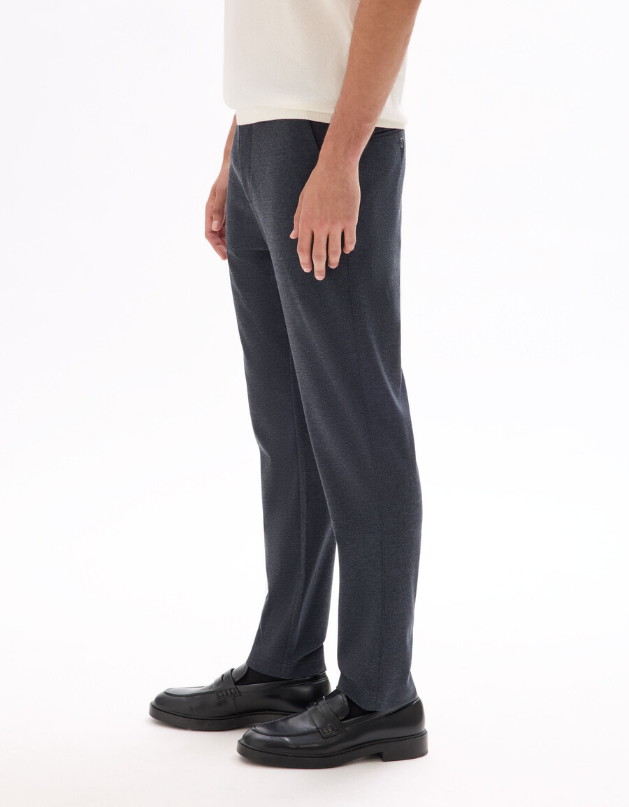 pantalones chinos ajustados de jersey
