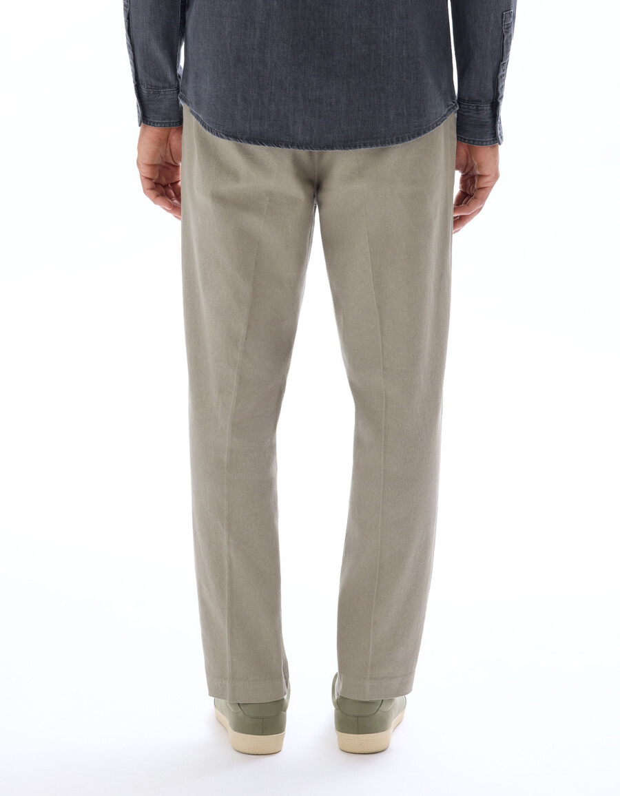 pantalones ajustados de lino y algodón elástico