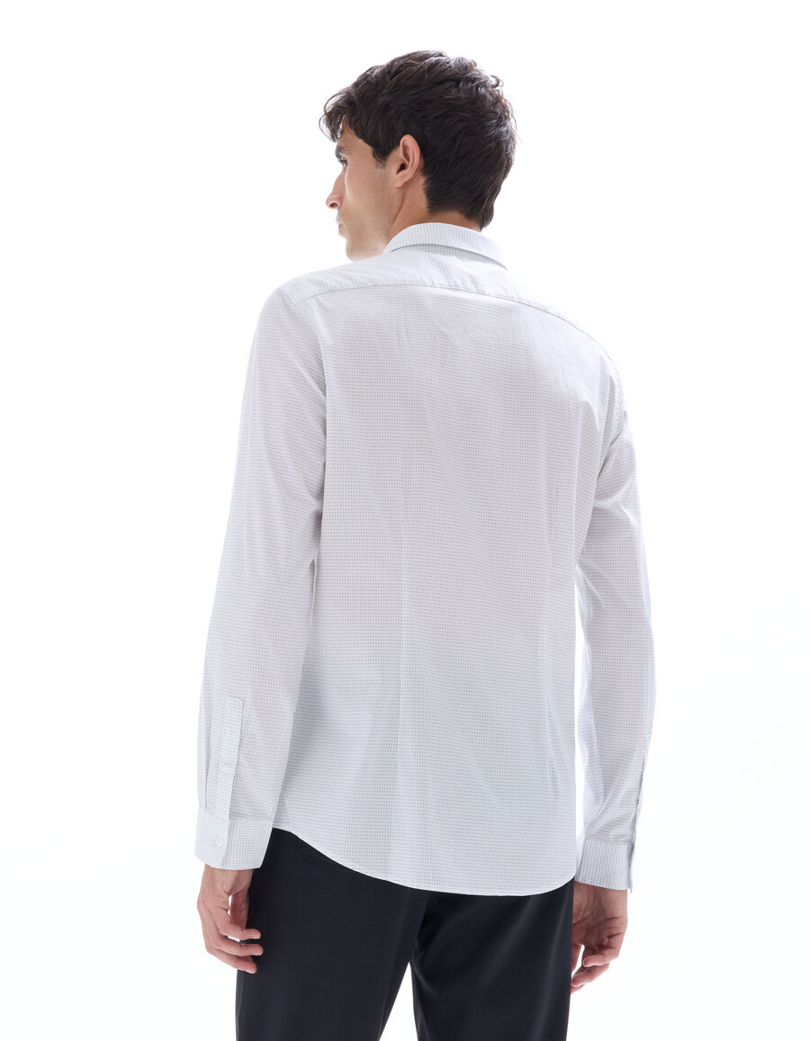 camisa estampada de corte entallado 100 algodón