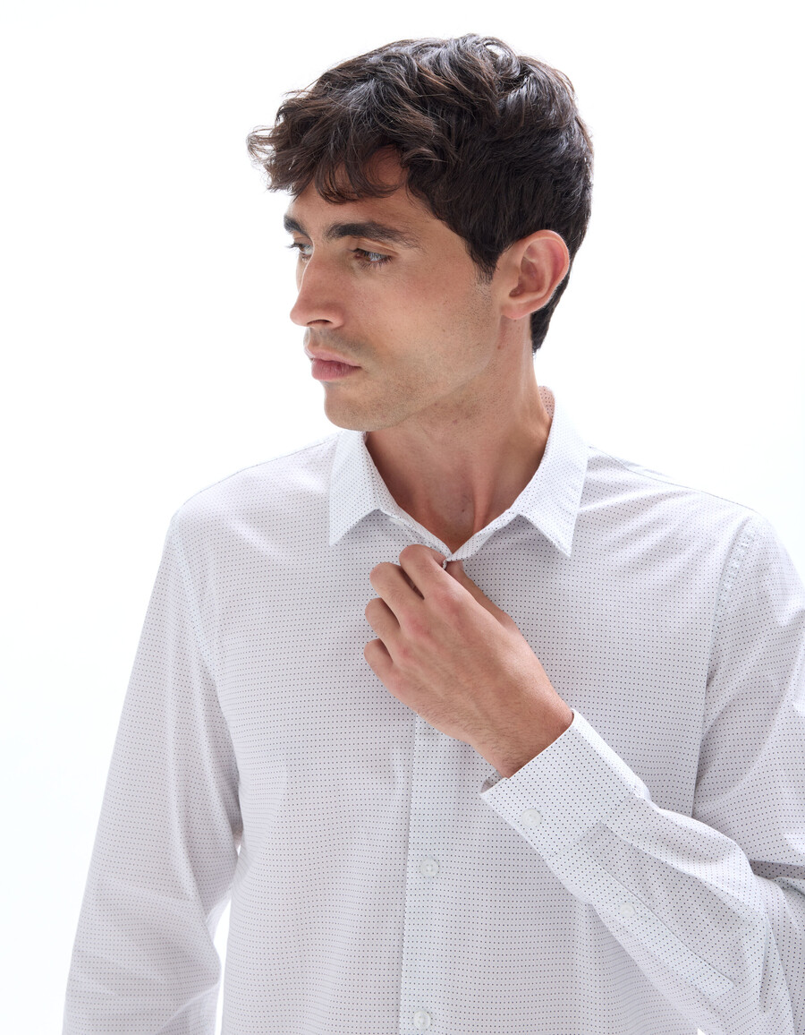 camisa estampada de corte entallado 100 algodón