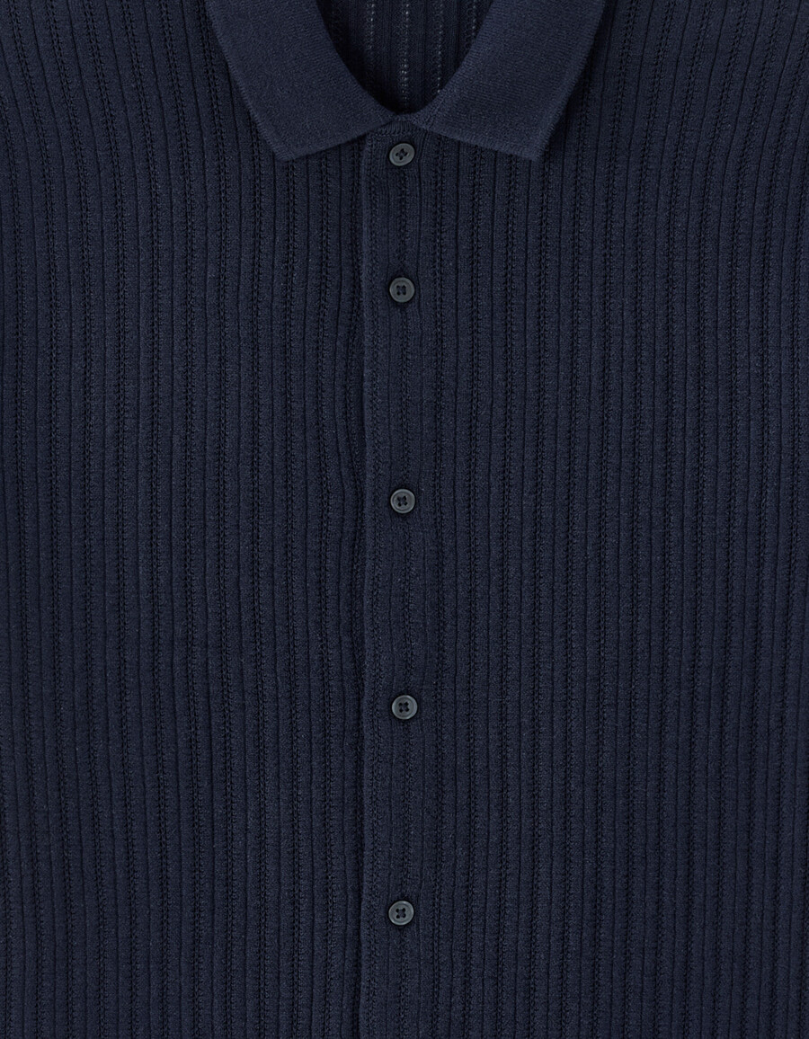 camisa de punto calado de corte regular
