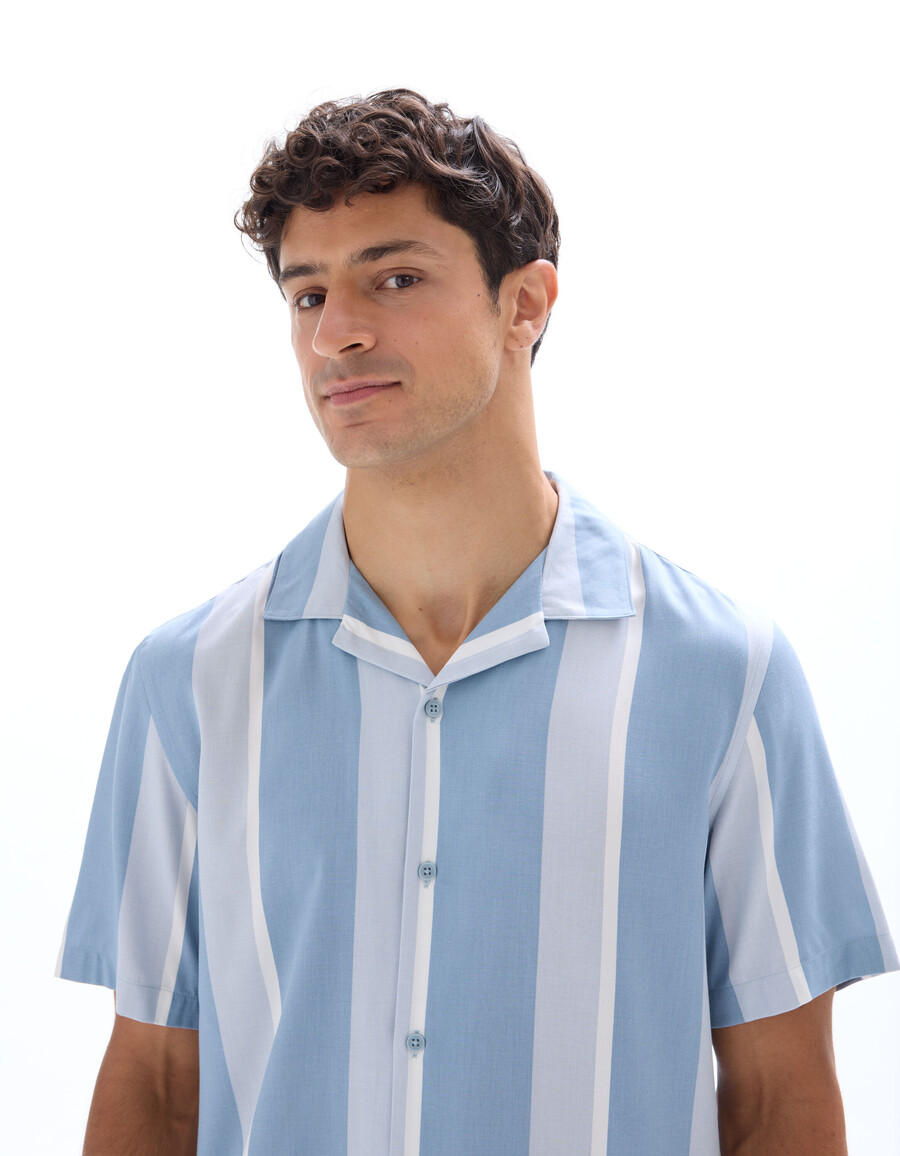 camisa estampada regular fit 100 viscosa