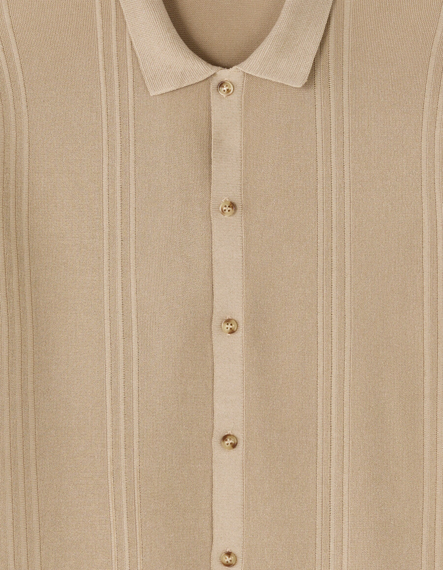 camisa de punto de corte regular