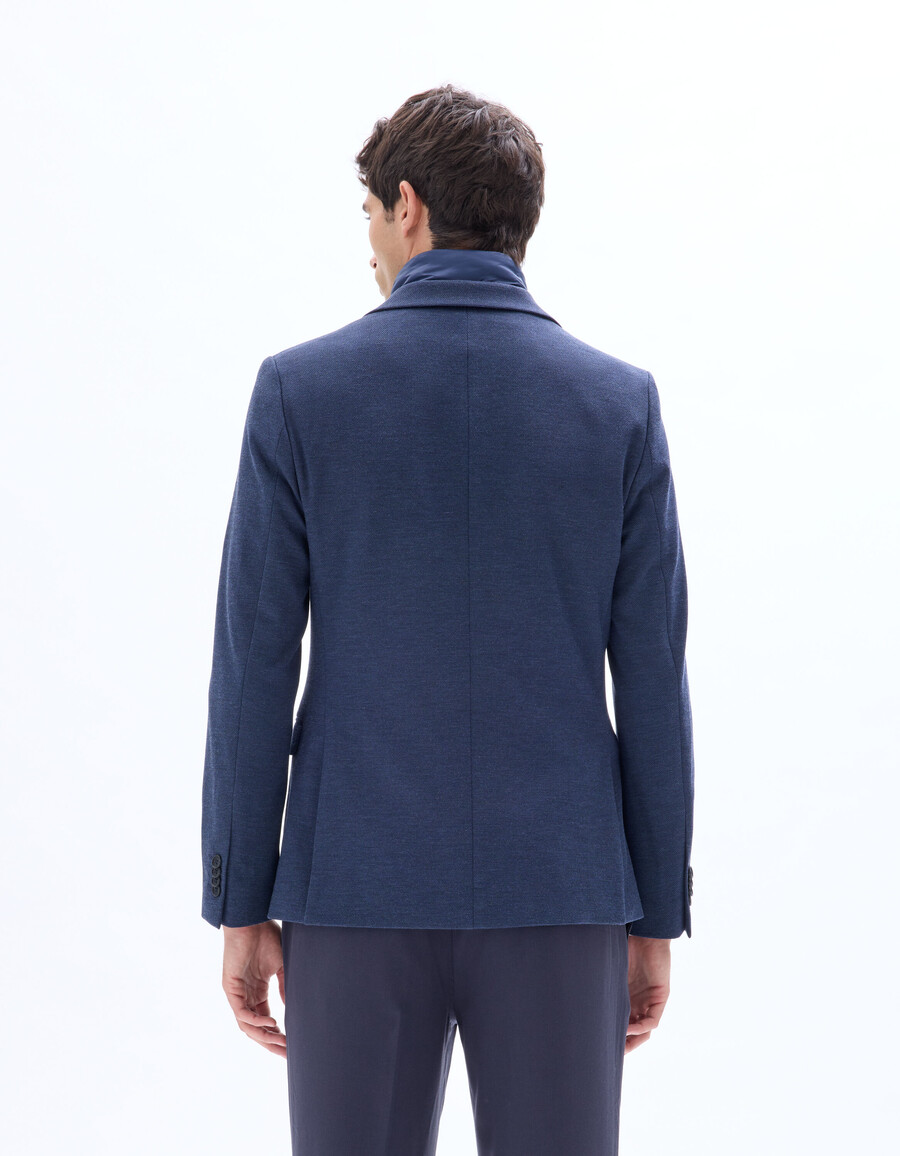 blazer con chaqueta de plumas incorporada
