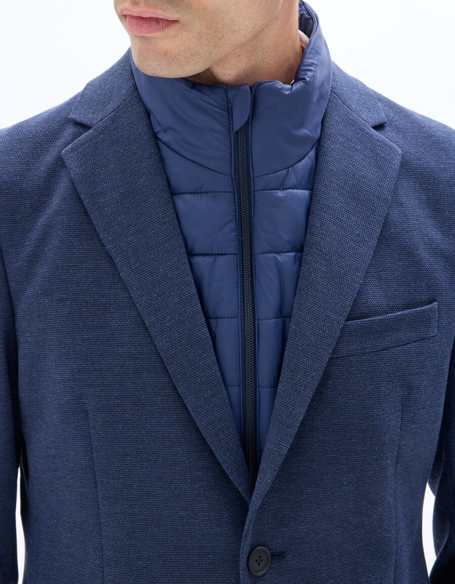 blazer con chaqueta de plumas incorporada