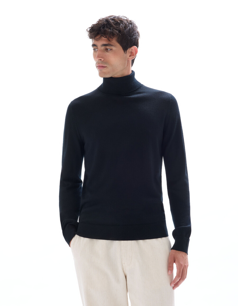 suéter de cuello alto ajustado 100 lana merino