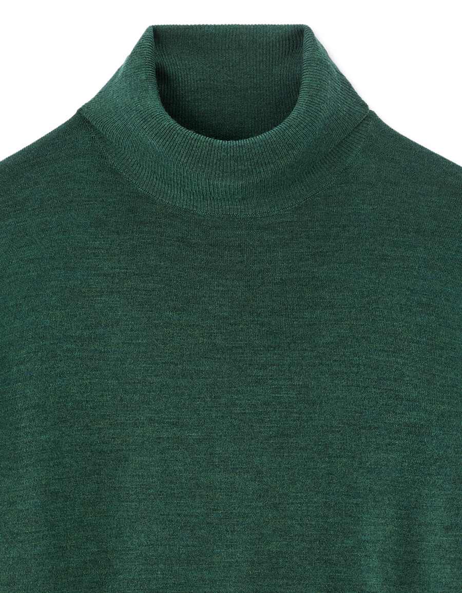 suéter de cuello alto ajustado 100 lana merino