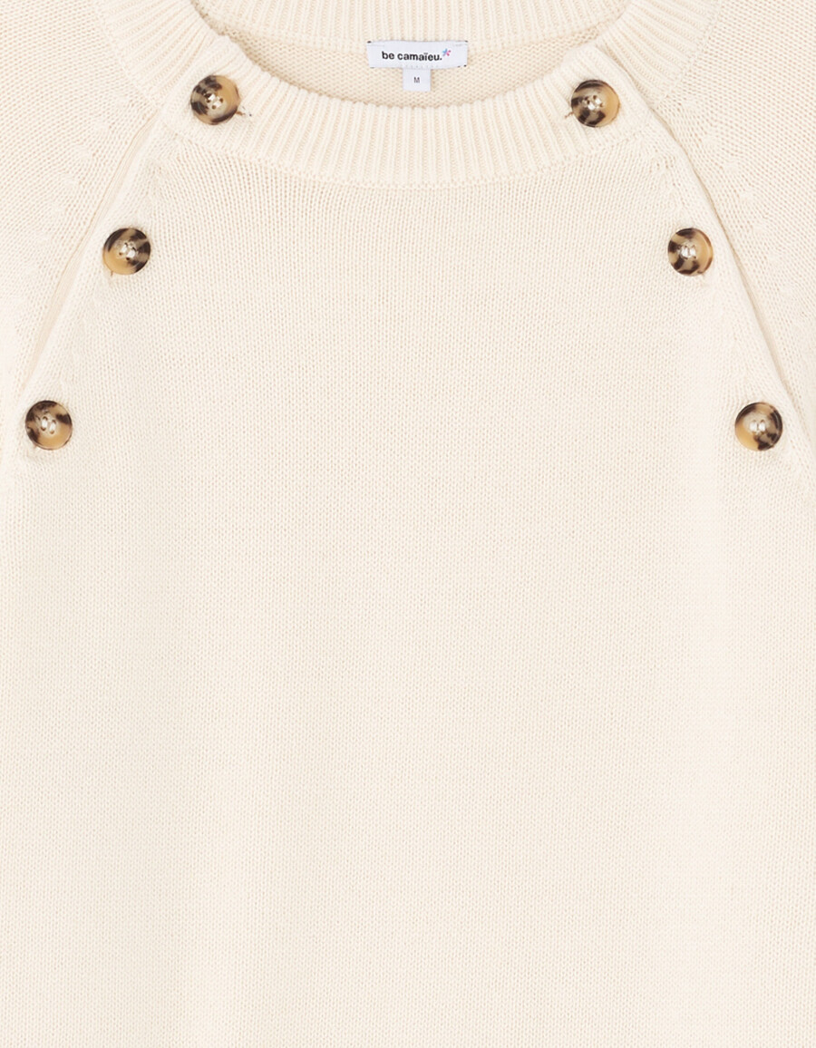 suéter de cuello redondo con botones decorativos