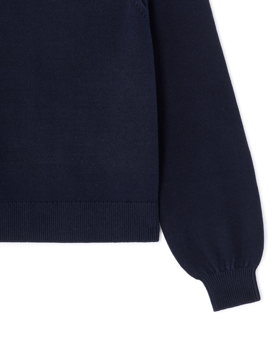 suéter de cuello redondo para mujer con botones decorativos