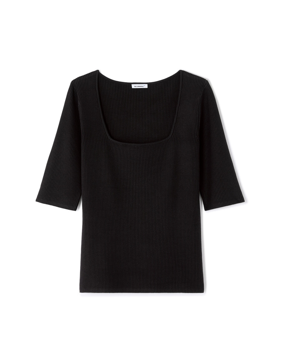 camiseta de punto acanalado con cuello cuadrado