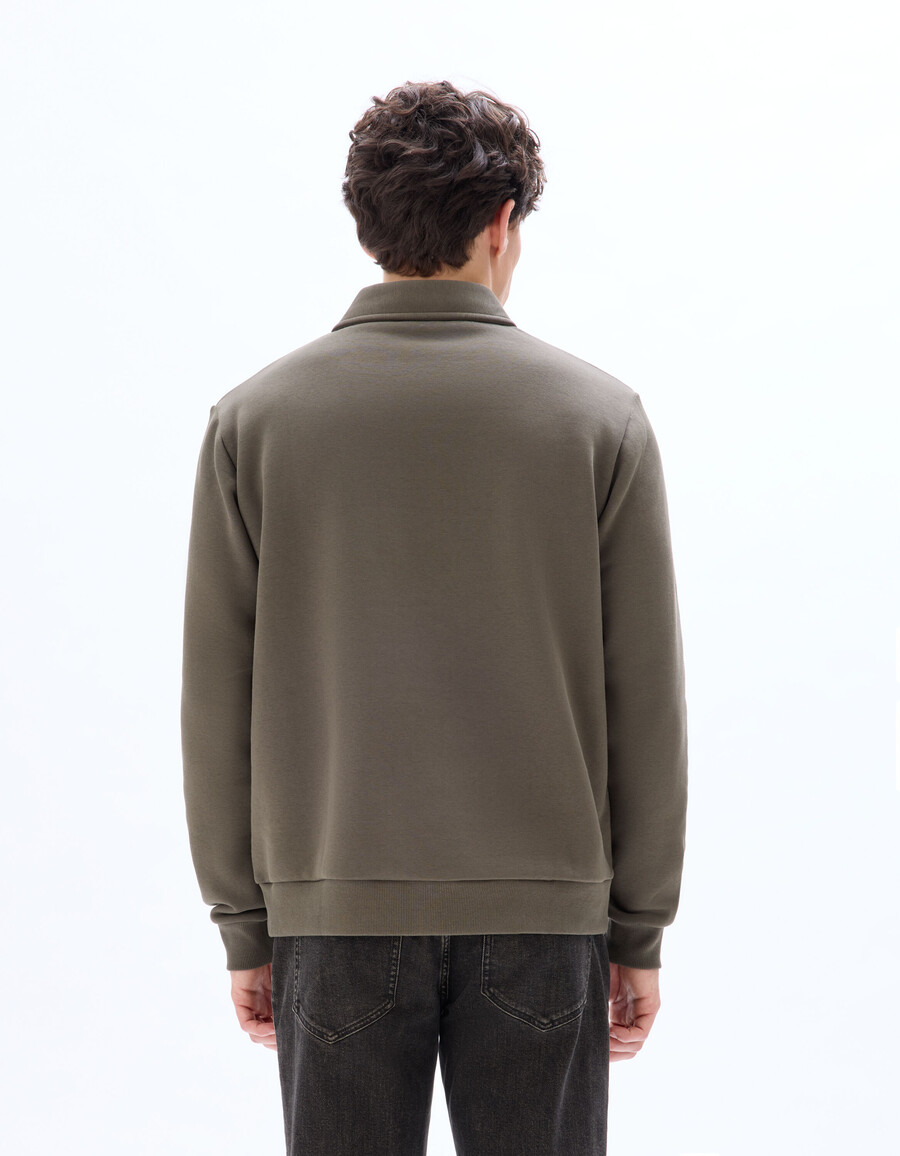 sudadera de cuello polo de corte regular