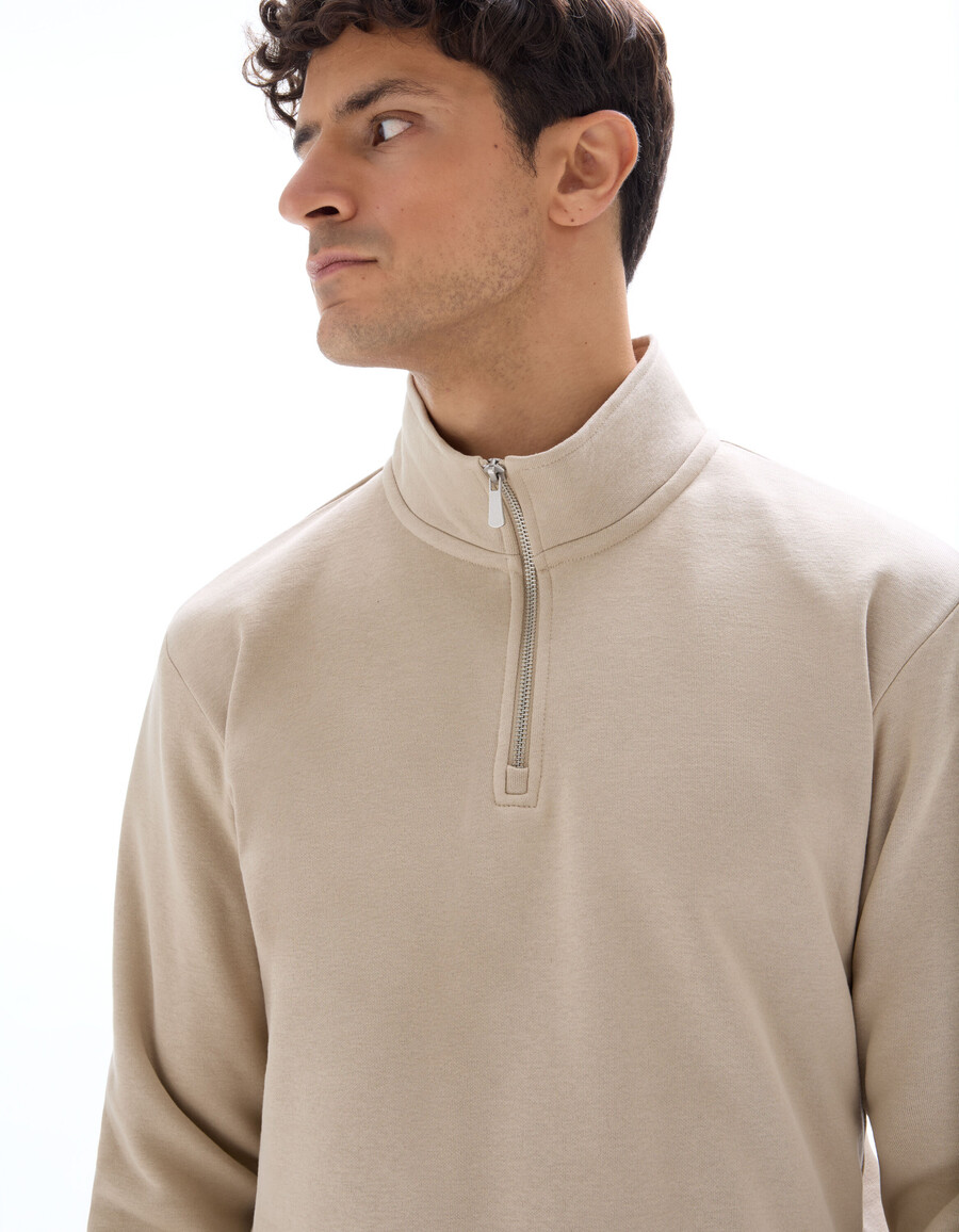 sudadera de cuello camionero de corte regular