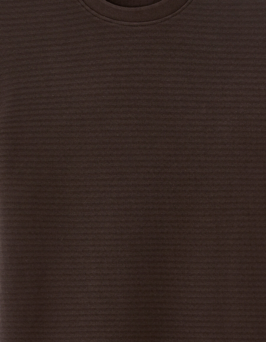 camiseta de cuello redondo de corte regular 100 algodón gofrado